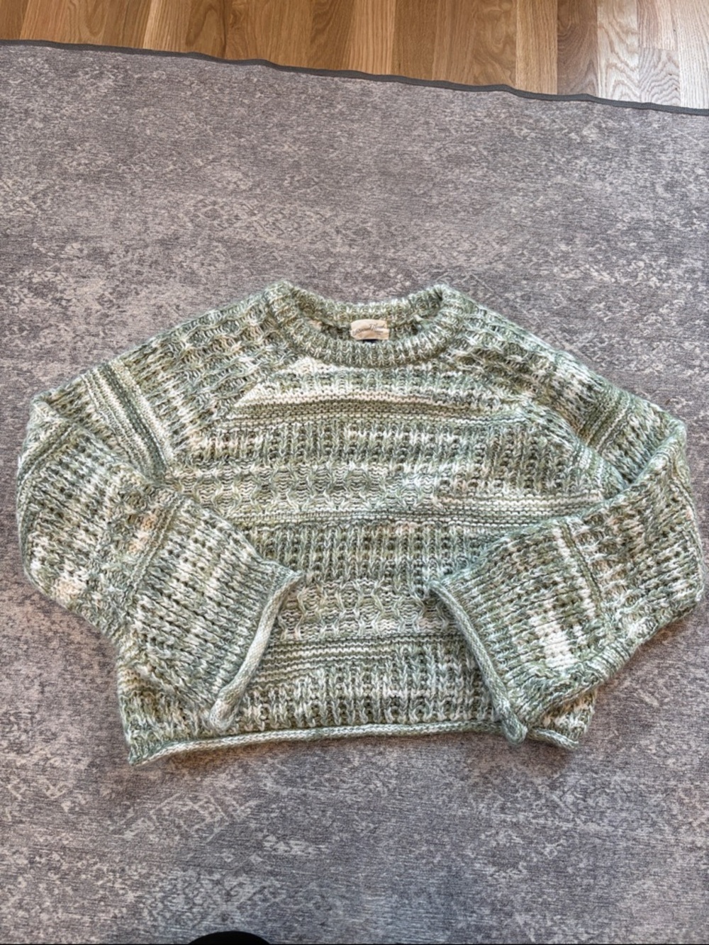 Universal Thread Mint-Green Marled Crewneck Sweater